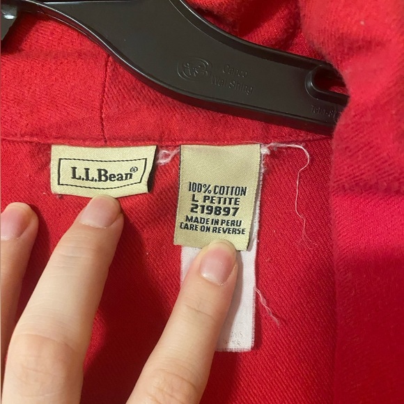 LL Bean Flannel Robe - Picture 2 of 3